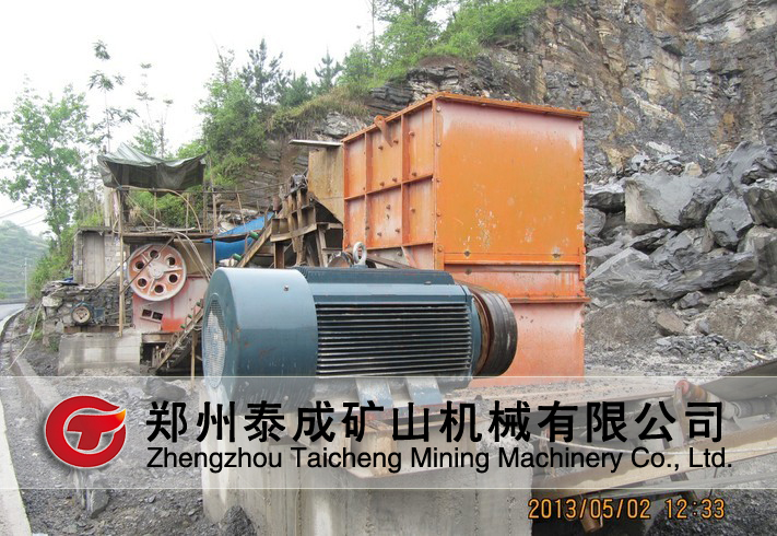 破碎機(jī)黑龍江客戶現(xiàn)場(chǎng)